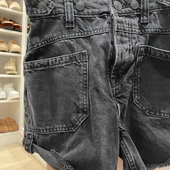 Free People Black Palmer mid rise shorts - Picture 5 of 9